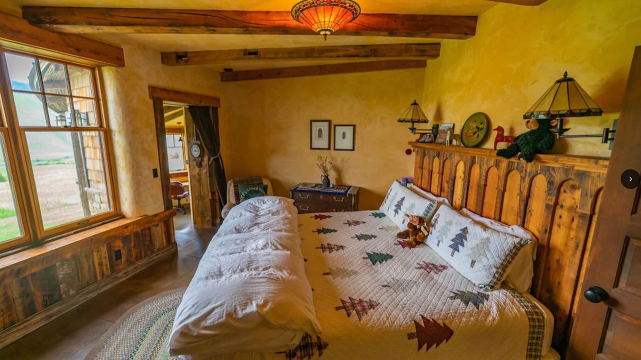 Photo of Bedroom in Cameron
