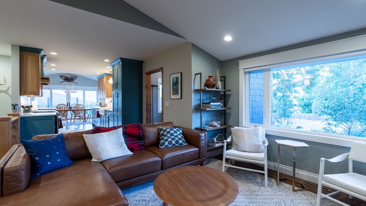 Photo of Livingroom in Livingston