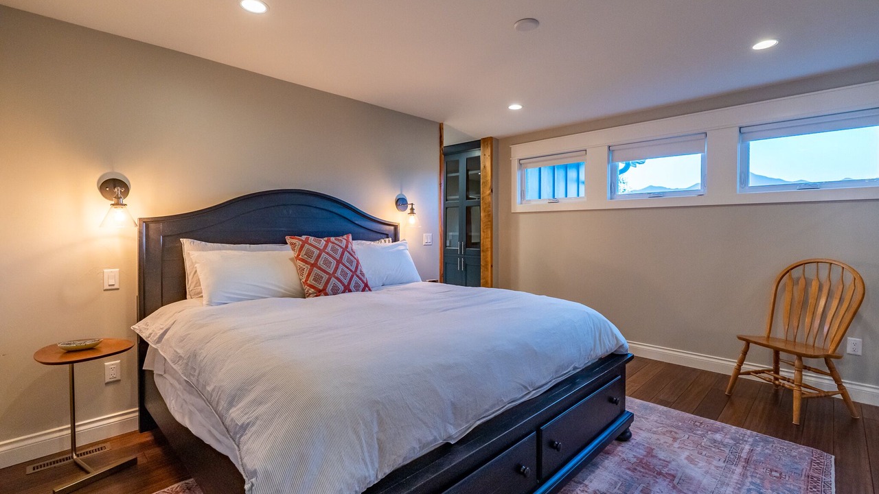 Photo of Bedroom in Livingston