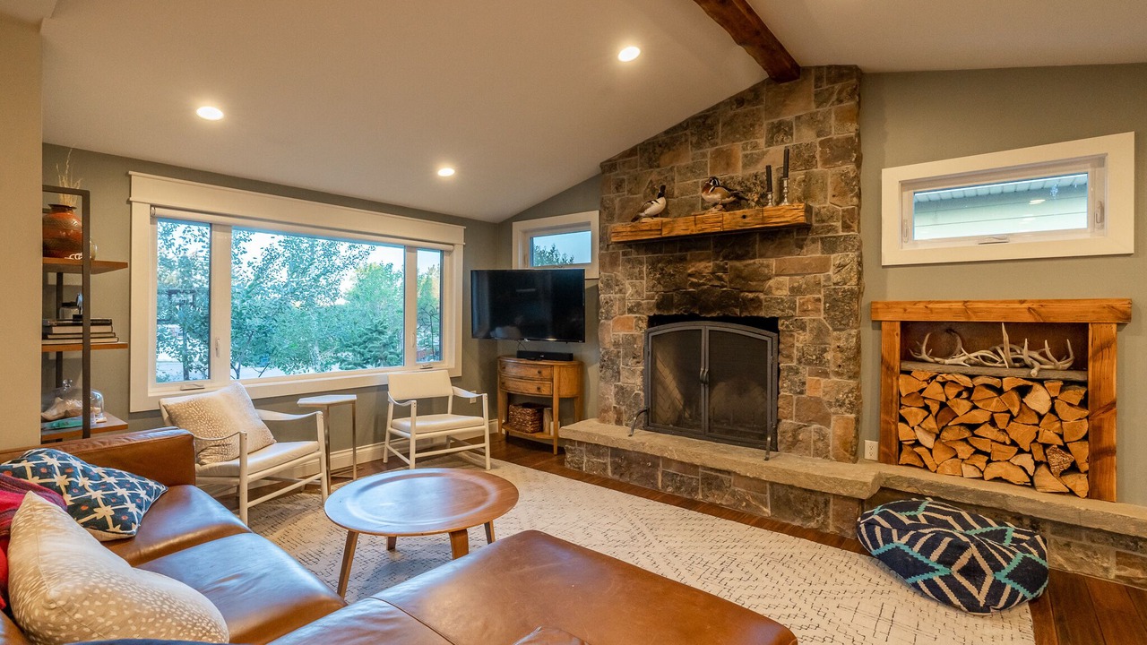 Photo of Livingroom in Livingston