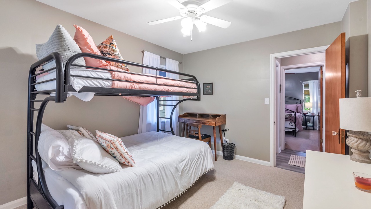 Photo of Bedroom in Toledo