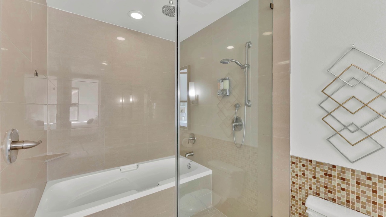 Photo of Bathroom in Uptown