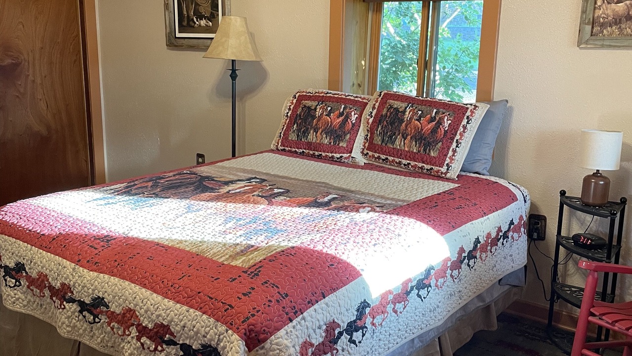 Photo of Bedroom in Helena