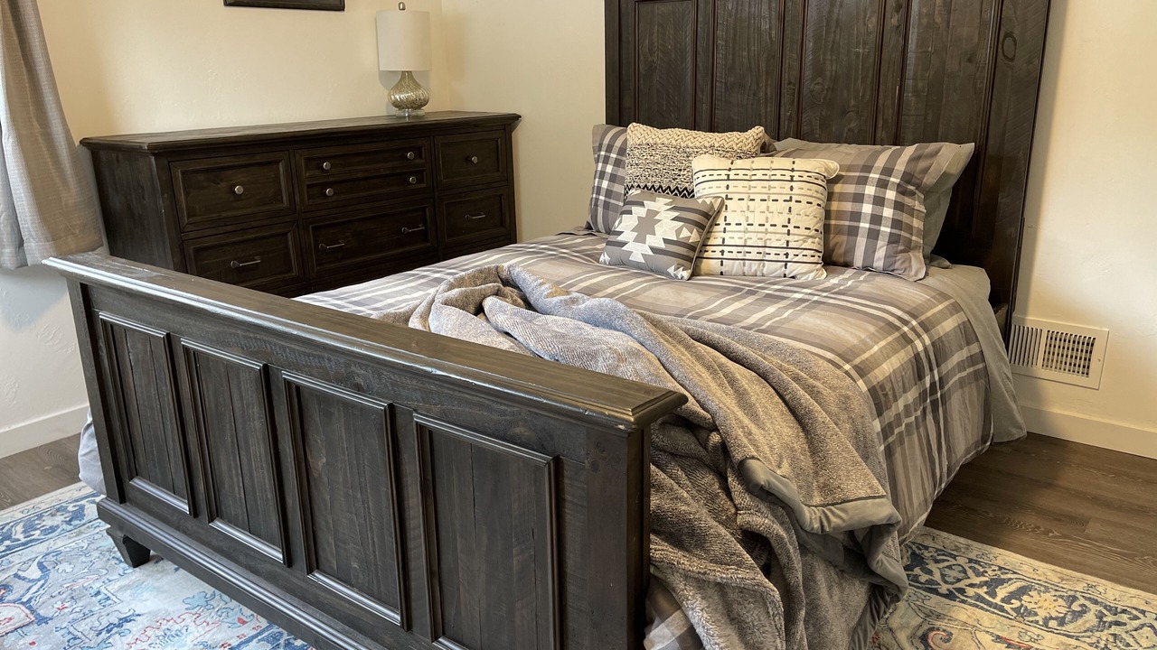 Photo of Bedroom in Kellogg