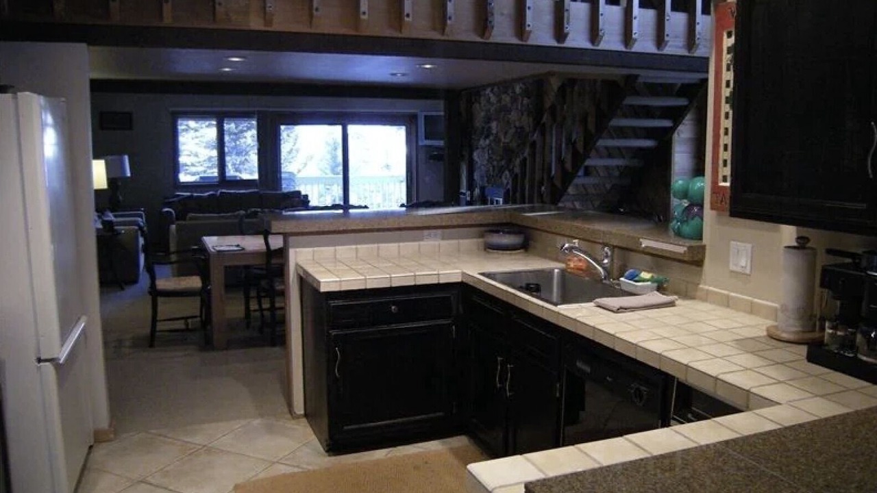Photo of Kitchen in Elkhorn Village