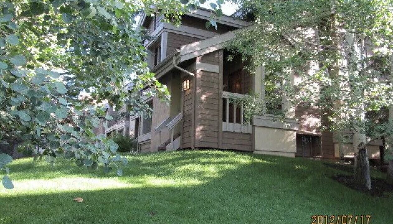 Photo of Outdoor in Elkhorn Village