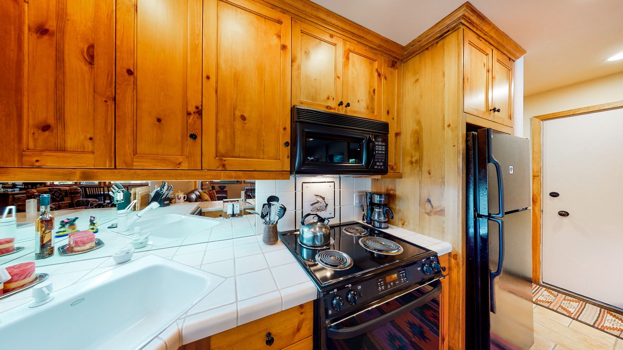 Photo of Kitchen in Warm Springs