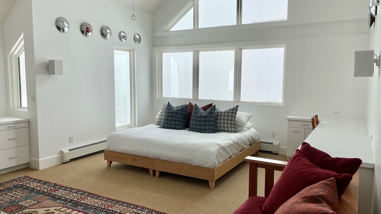 Photo of Bedroom in Salt Lake Mountain Resorts