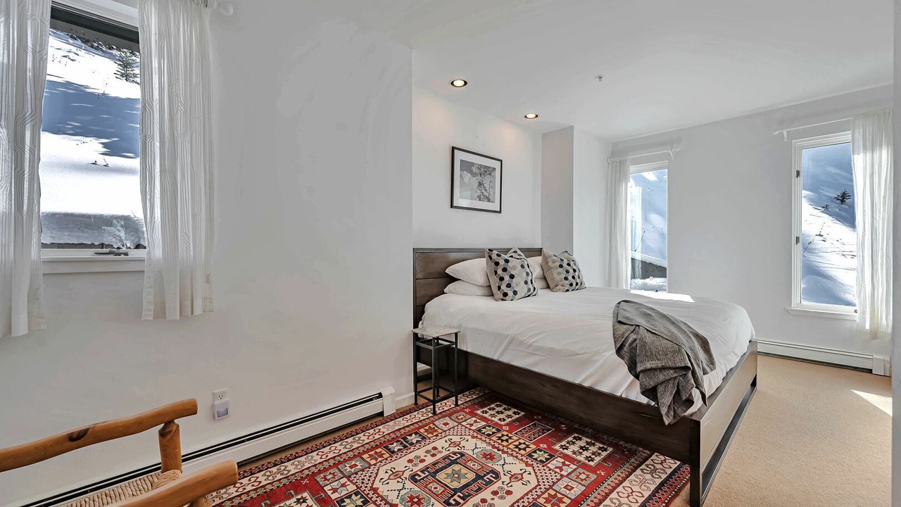 Photo of Bedroom in Salt Lake Mountain Resorts
