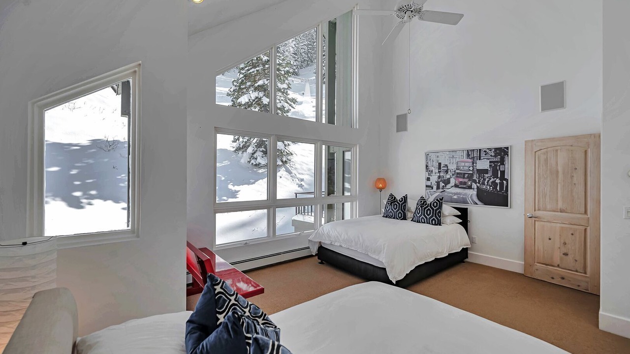 Photo of Bedroom in Salt Lake Mountain Resorts