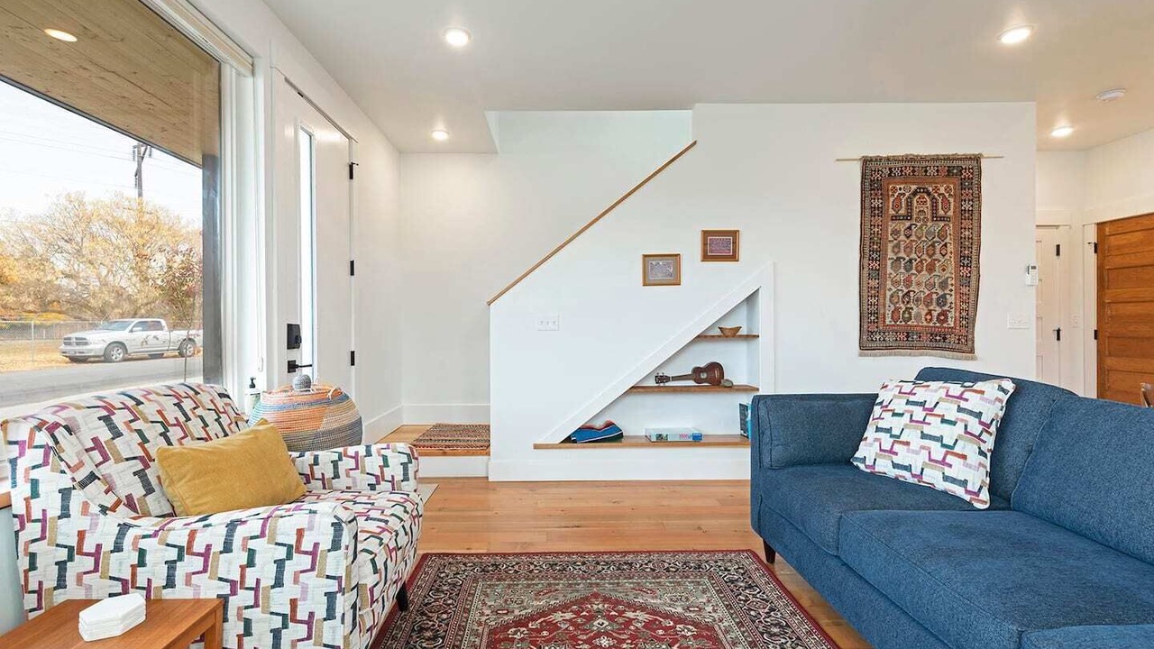 Photo of Livingroom in Rose Park