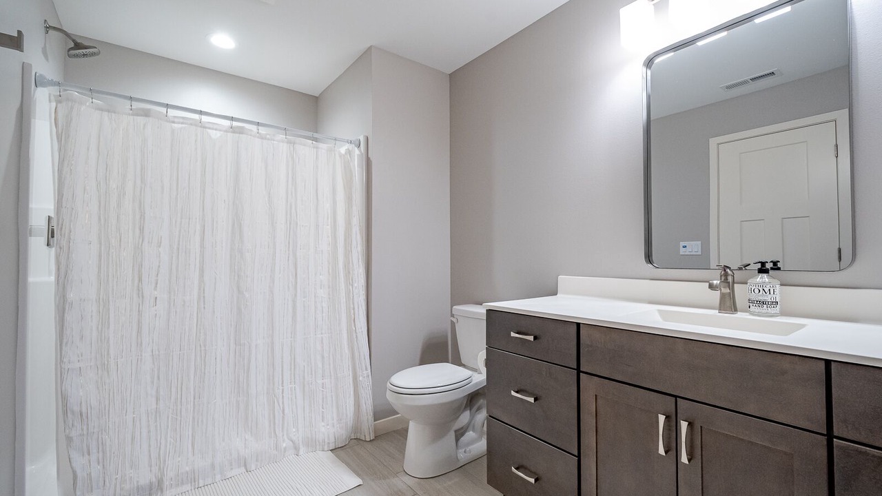 Photo of Bathroom in Weber