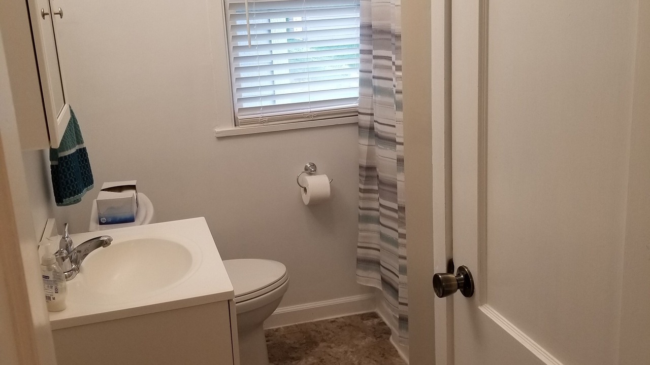 Photo of Bathroom in Riverdale
