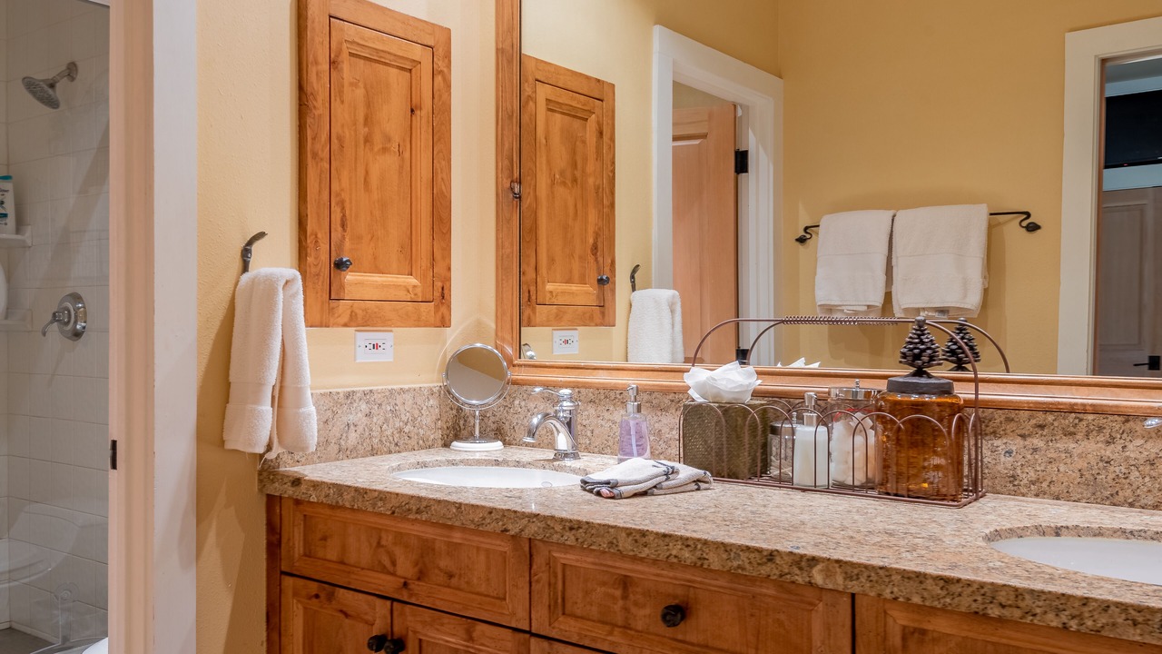 Photo of Bathroom in Elkhorn