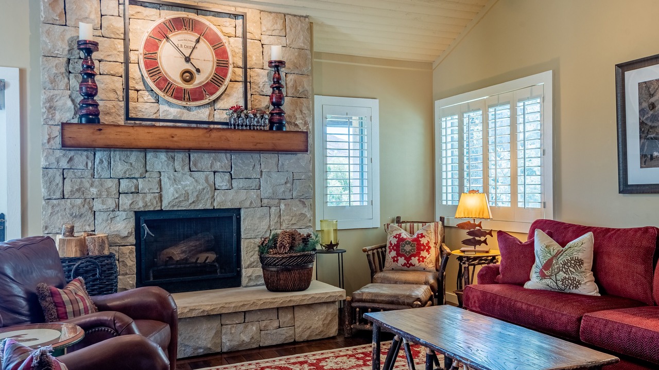 Photo of Livingroom in Elkhorn