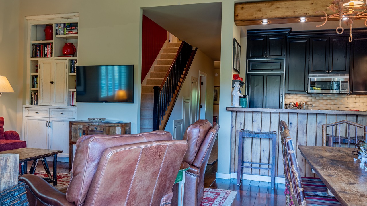 Photo of Livingroom in Elkhorn