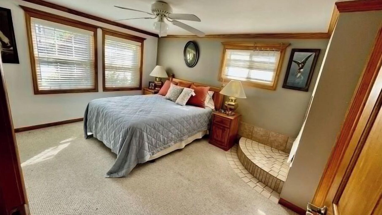 Photo of Bedroom in Lapeer
