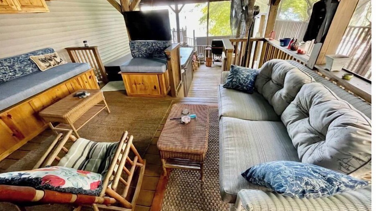 Photo of Livingroom in Lapeer