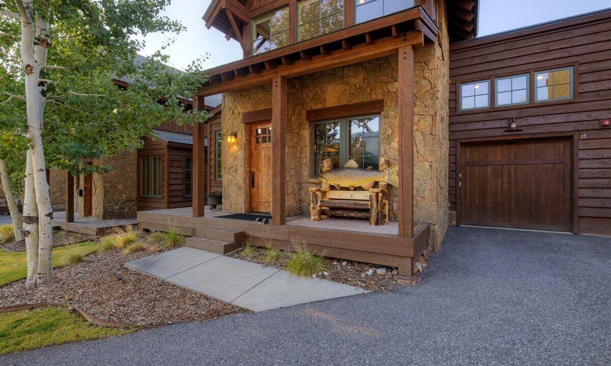 Photo of Outdoor in Big Sky