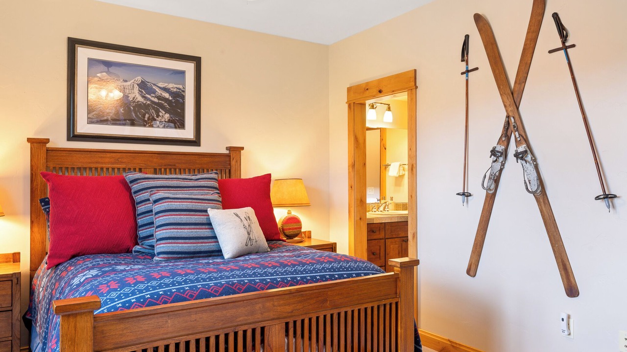 Photo of Bedroom in Big Sky