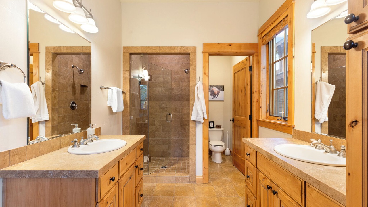 Photo of Bathroom in Big Sky