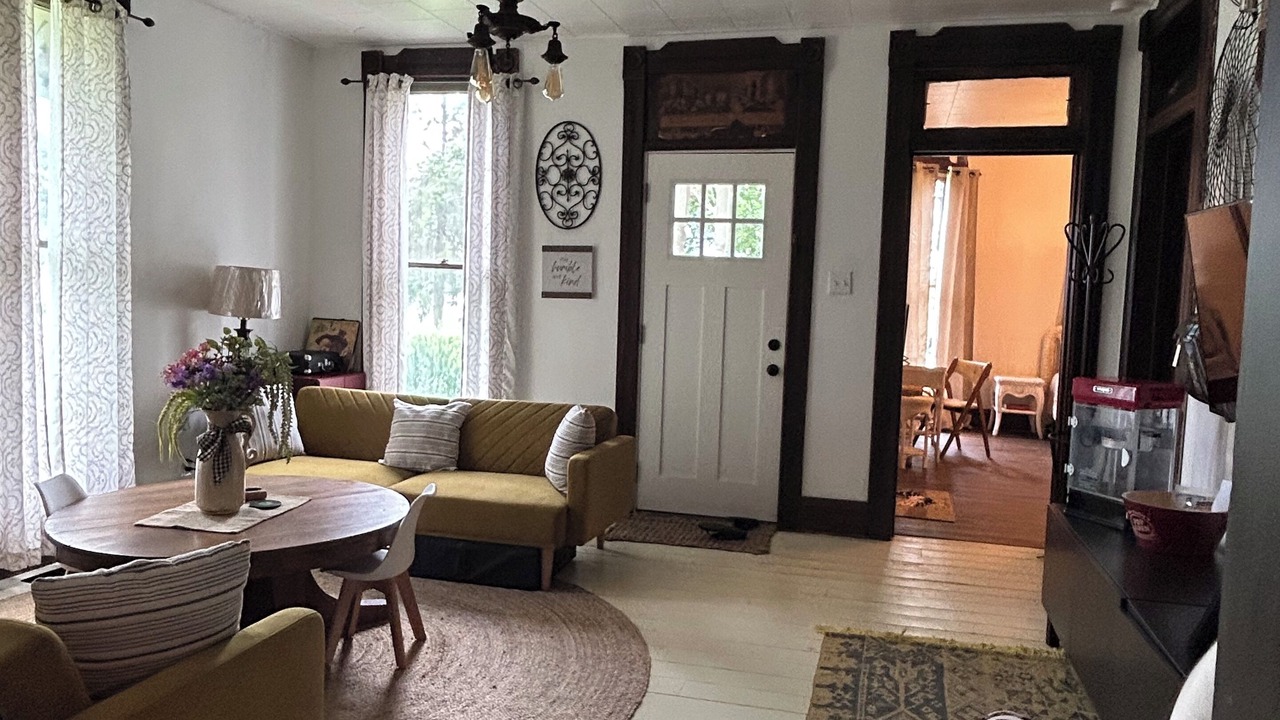 Photo of Bedroom in Marshall