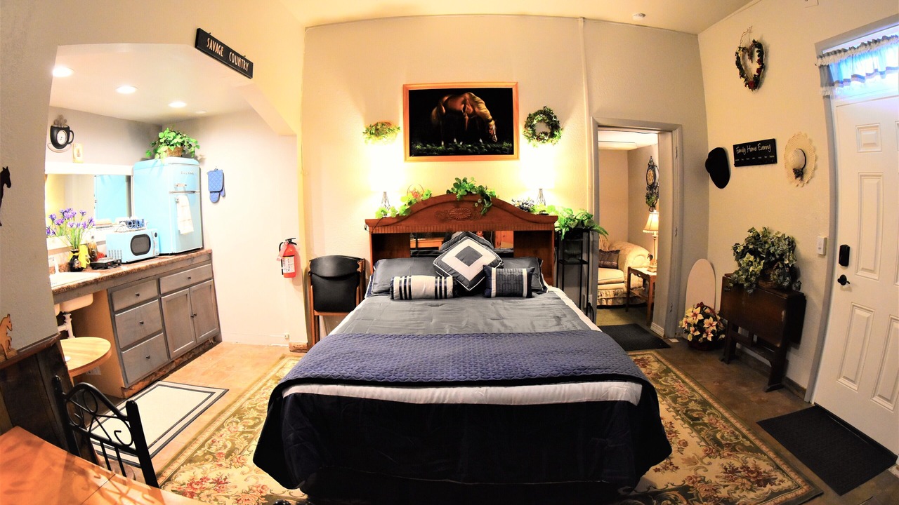 Photo of Bedroom in Salmon