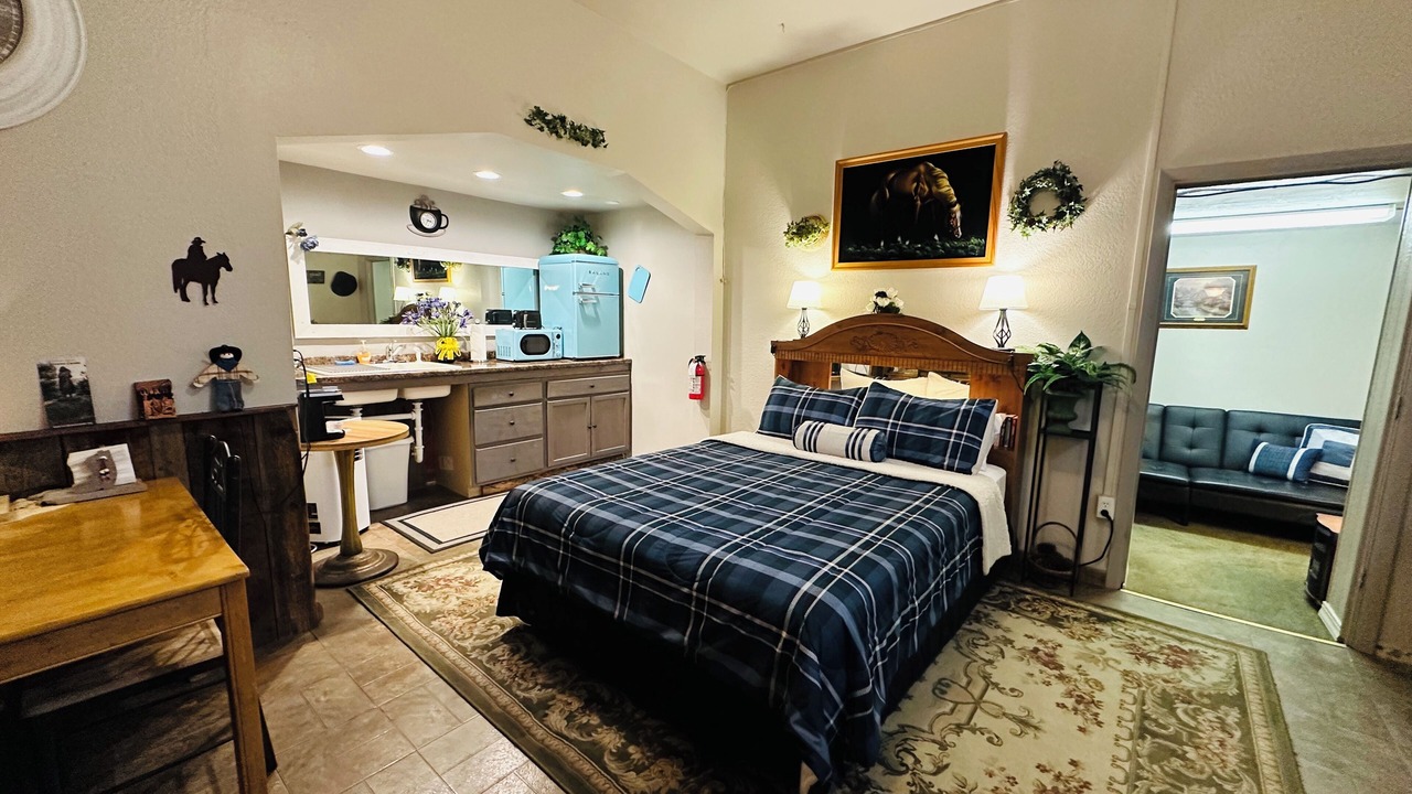 Photo of Bedroom in Salmon