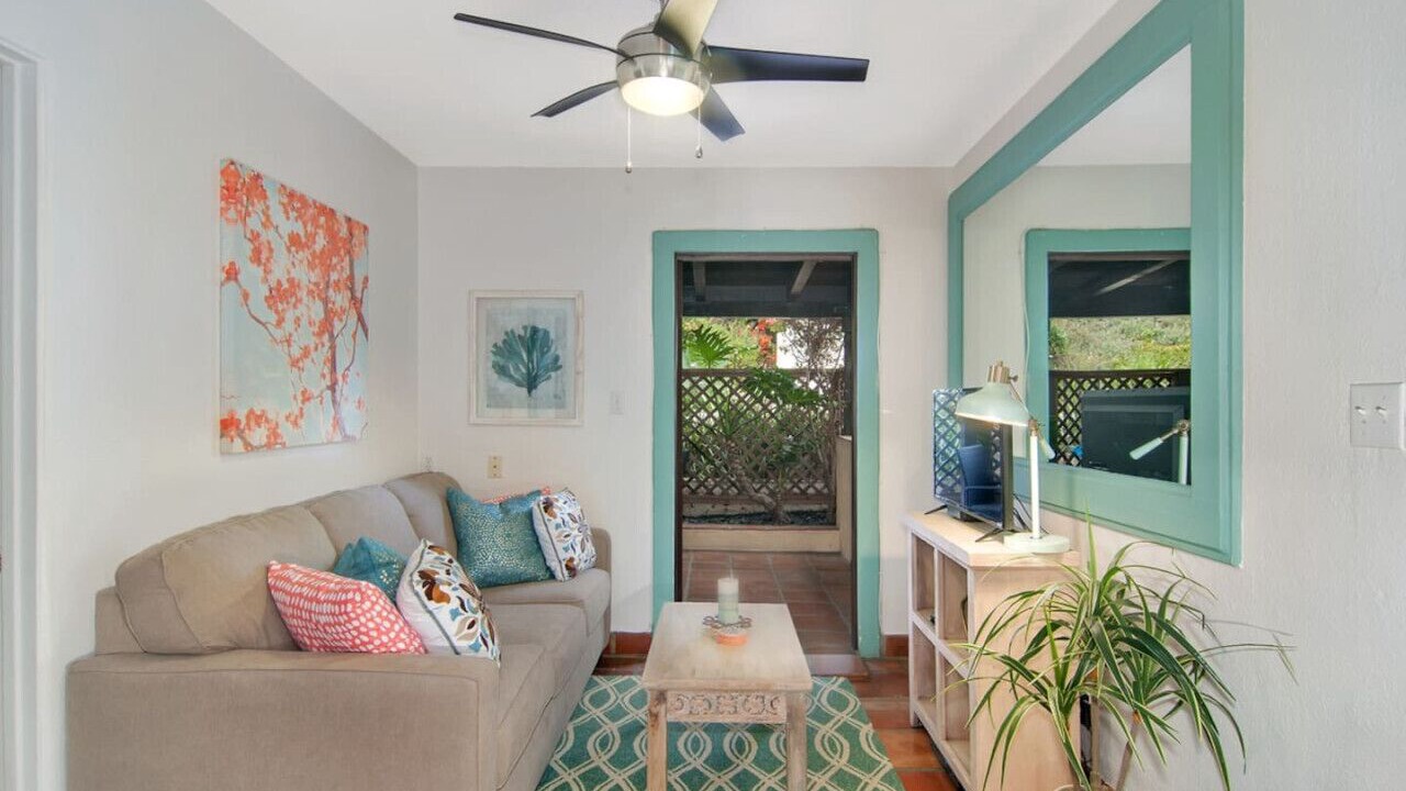Photo of Livingroom in Old Town