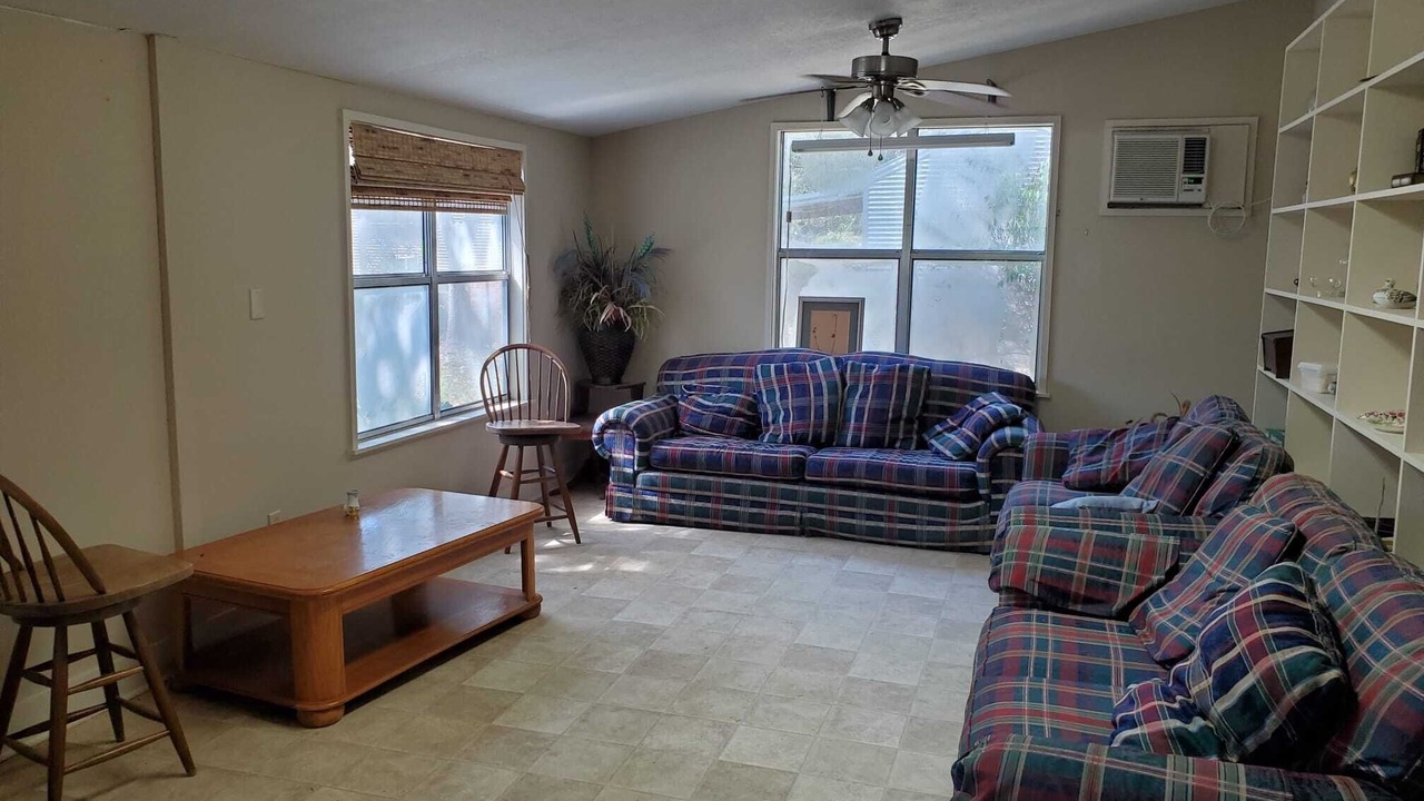 Photo of Livingroom in New Ulm