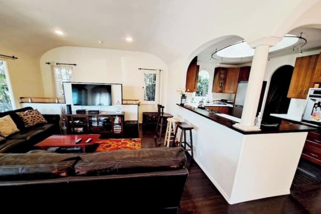 Photo of Livingroom in Marina del Rey