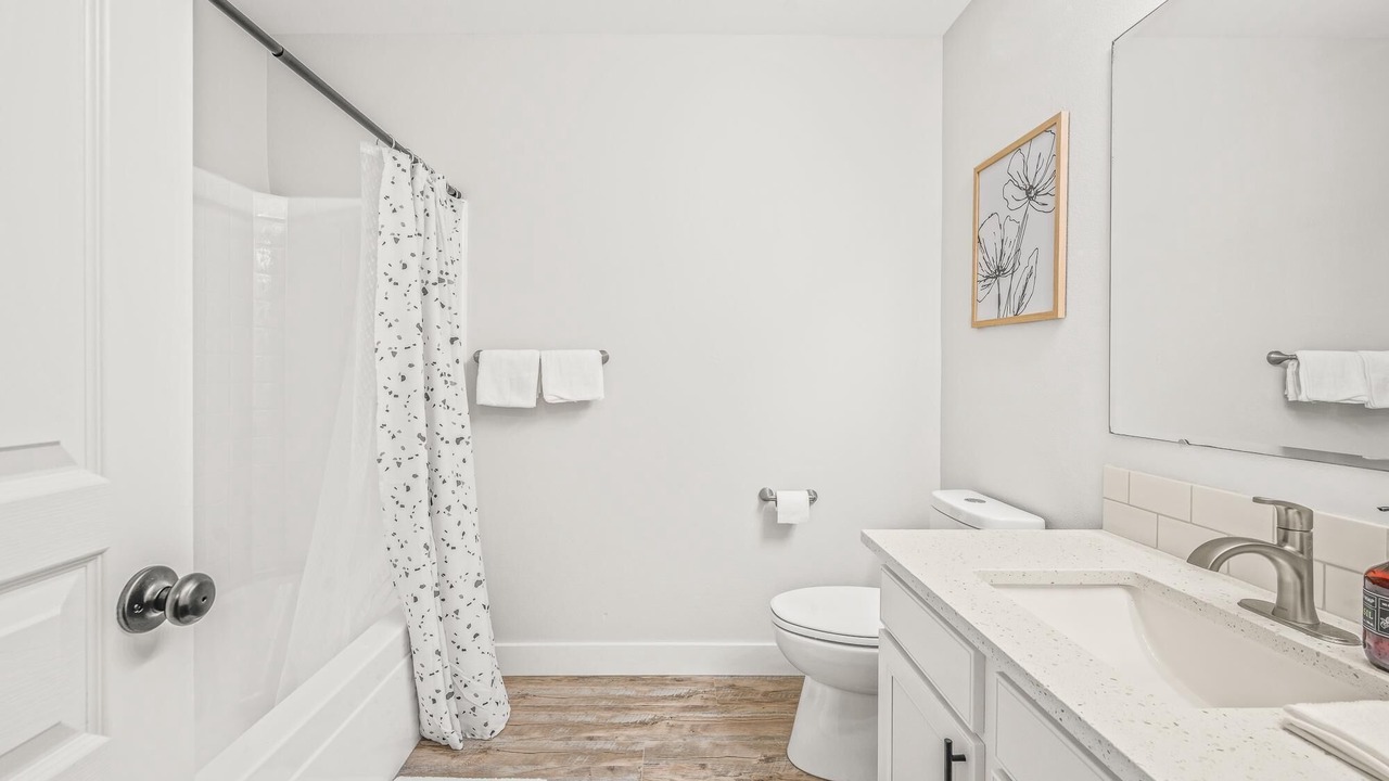 Photo of Bathroom in Kuna
