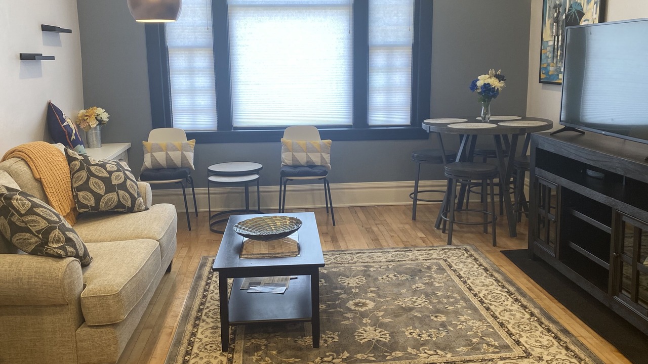 Photo of Livingroom in Butte