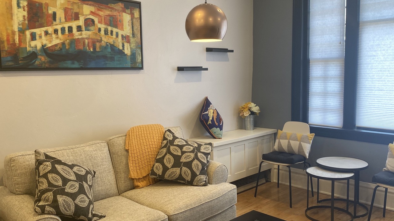 Photo of Livingroom in Butte