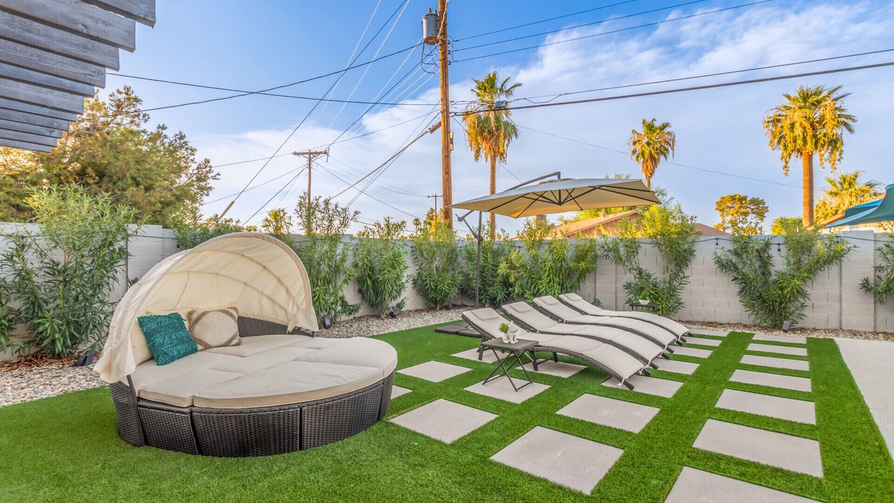 Photo of Patio Balcony in Cox Heights