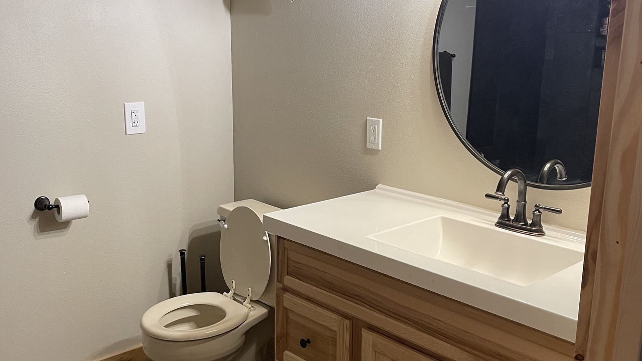 Photo of Bathroom in Saddlestring