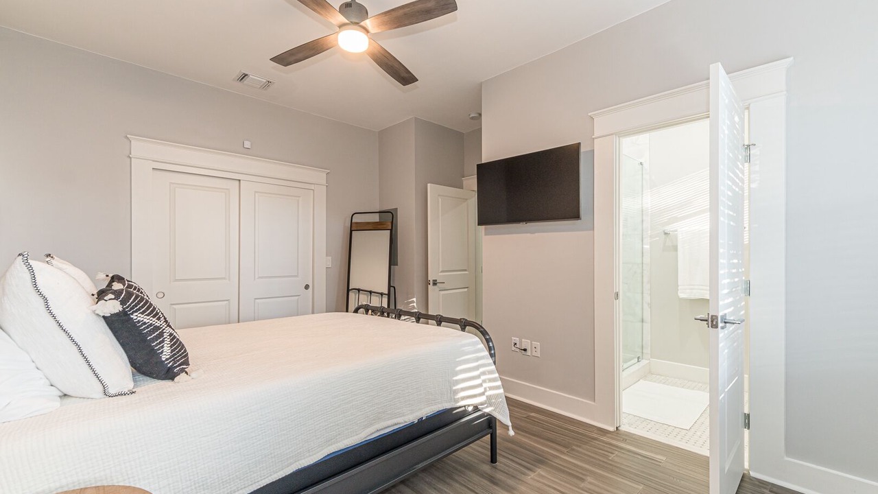 Photo of Bathroom in Southtown
