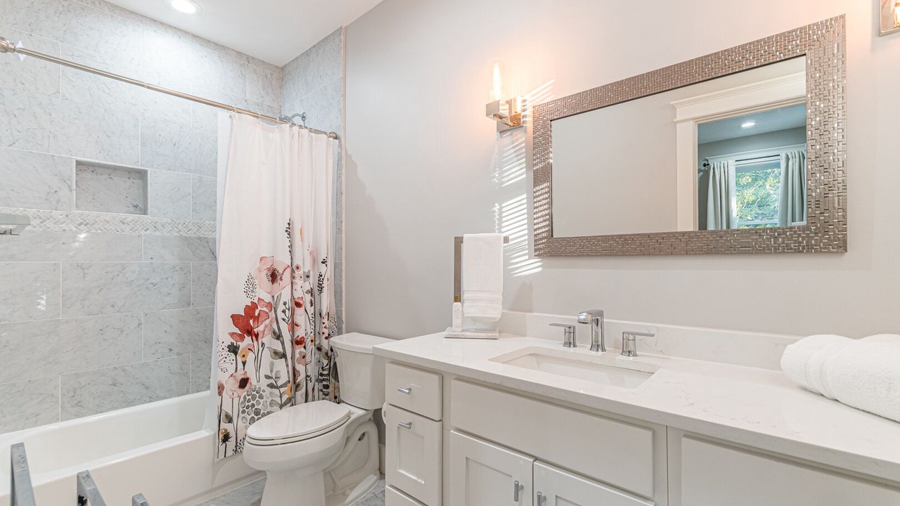 Photo of Bathroom in Southtown