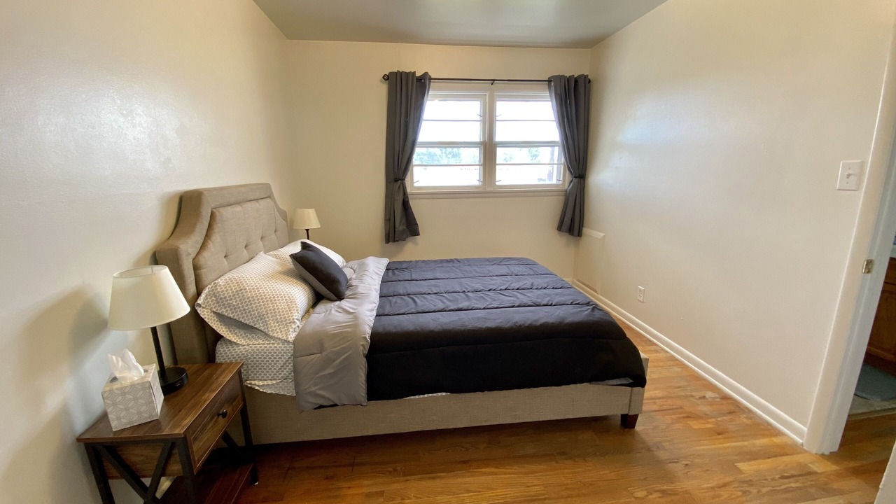 Photo of Bedroom in Riverton