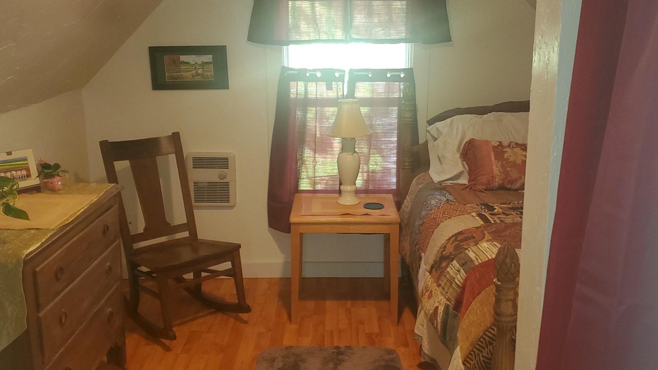 Photo of Bedroom in Wallace