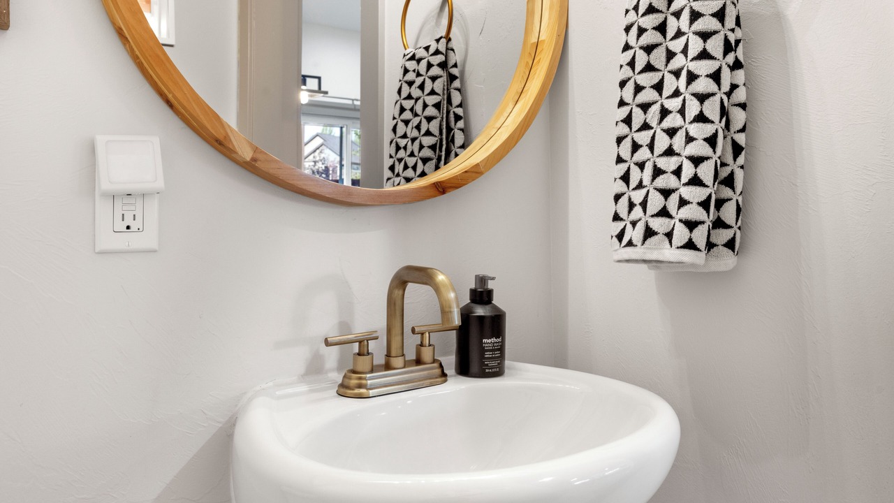 Photo of Bathroom in Four Corners