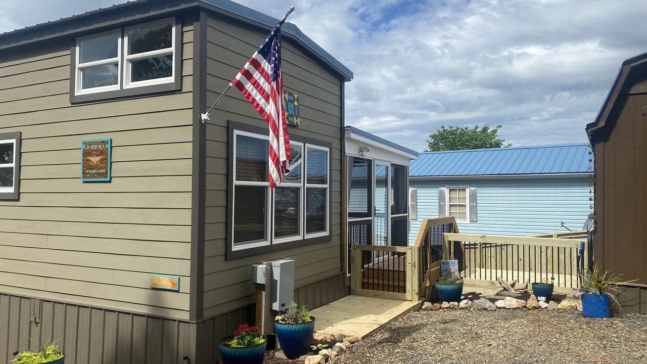 Photo of Outdoor in New London