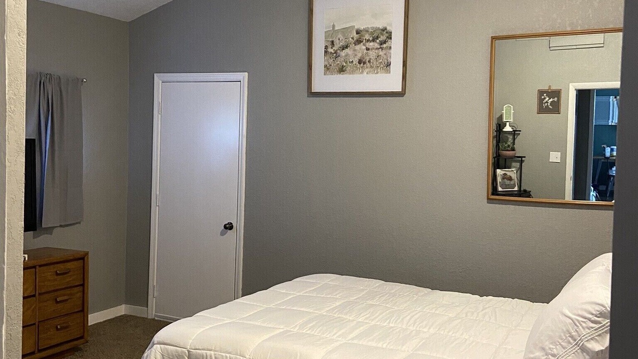 Photo of Bedroom in La Grande