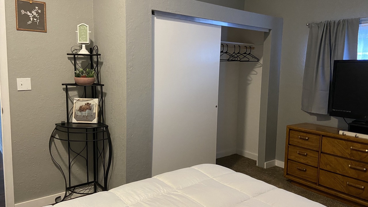 Photo of Bedroom in La Grande
