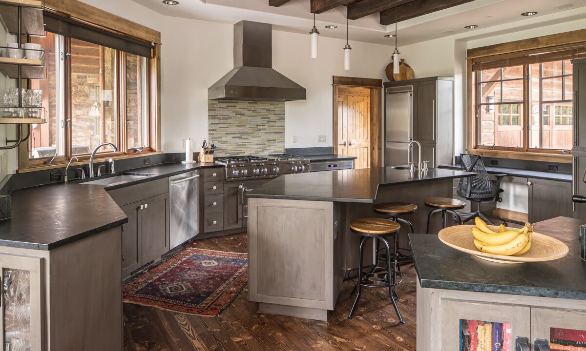 Photo of Kitchen in Spanish Peaks