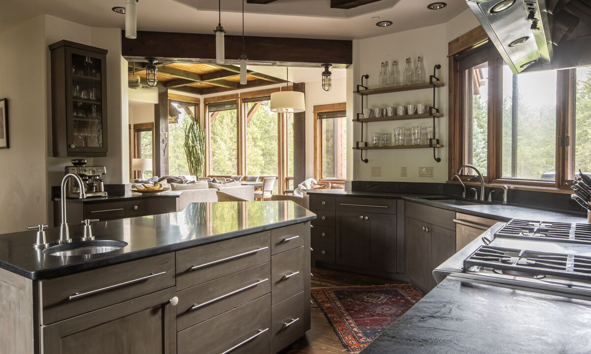 Photo of Kitchen in Spanish Peaks