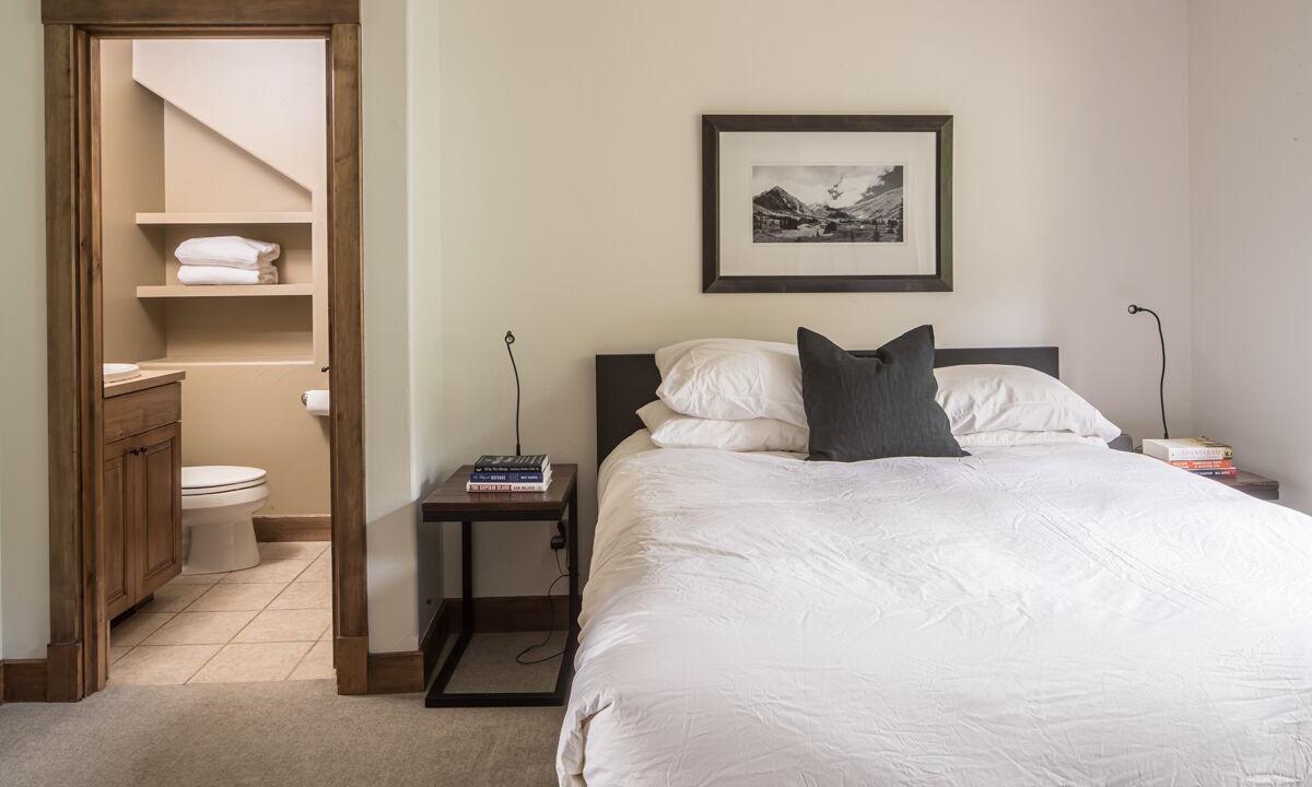 Photo of Bedroom in Spanish Peaks