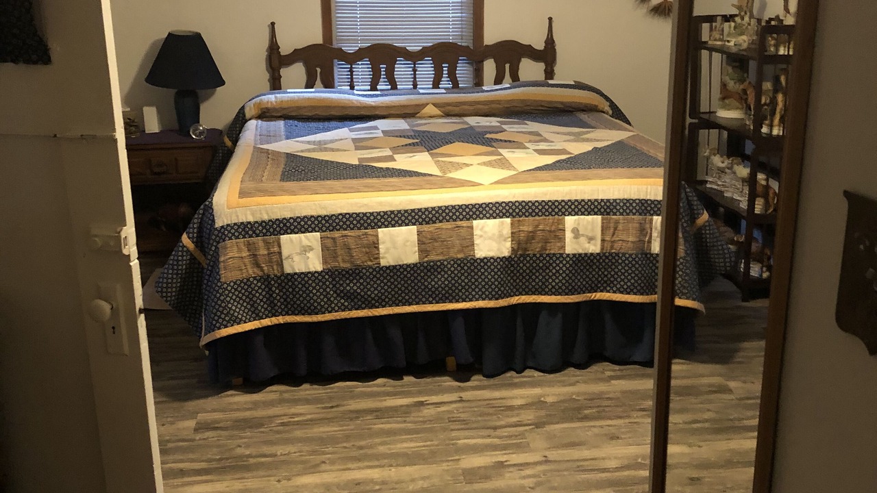 Photo of Bedroom in Talladega