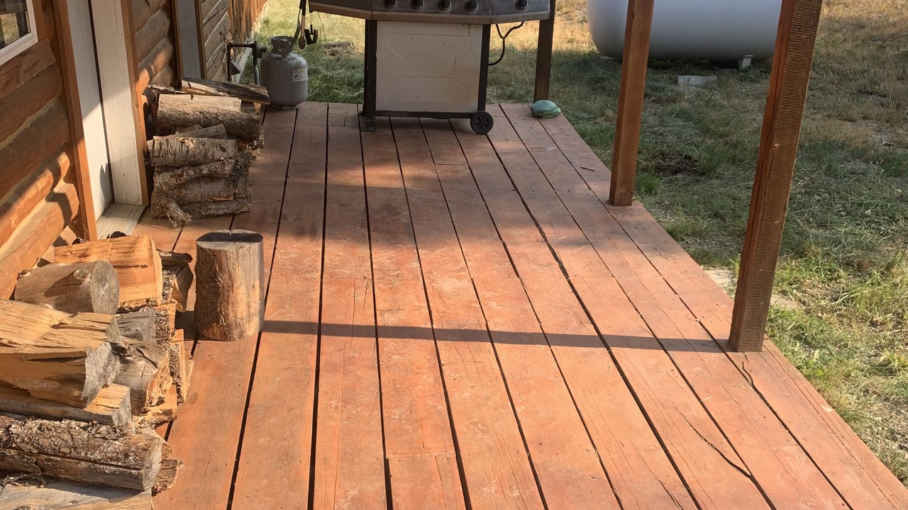 Photo of Patio Balcony in Powell County