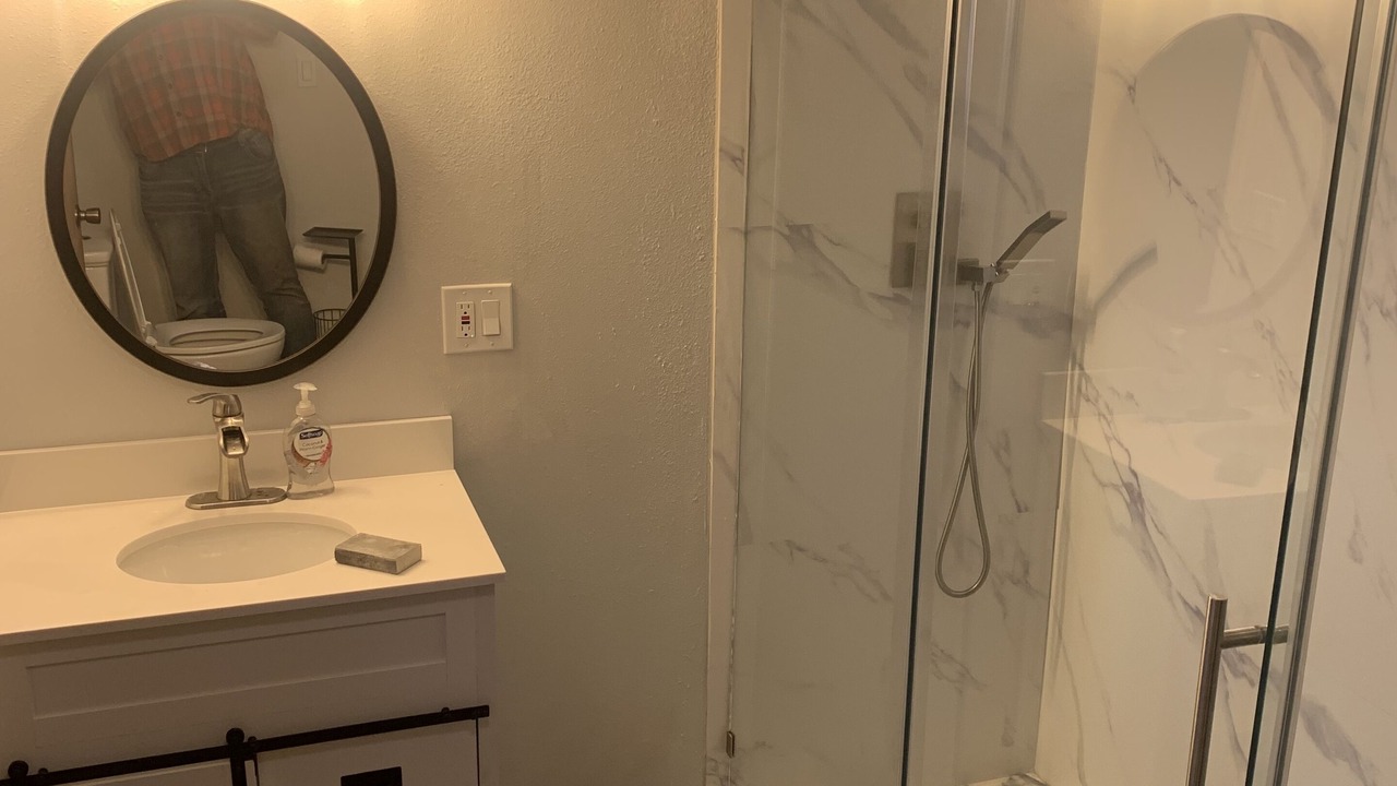 Photo of Bathroom in Powell County